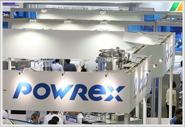製品搬入・ブース設営